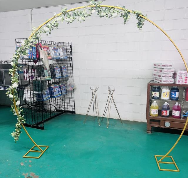 Where to rent ARCH,WEDDING DECOR in St. Louis MO