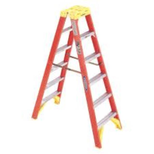 Where to rent LADDER,STEP 6  FIBERGLASS in St. Louis MO
